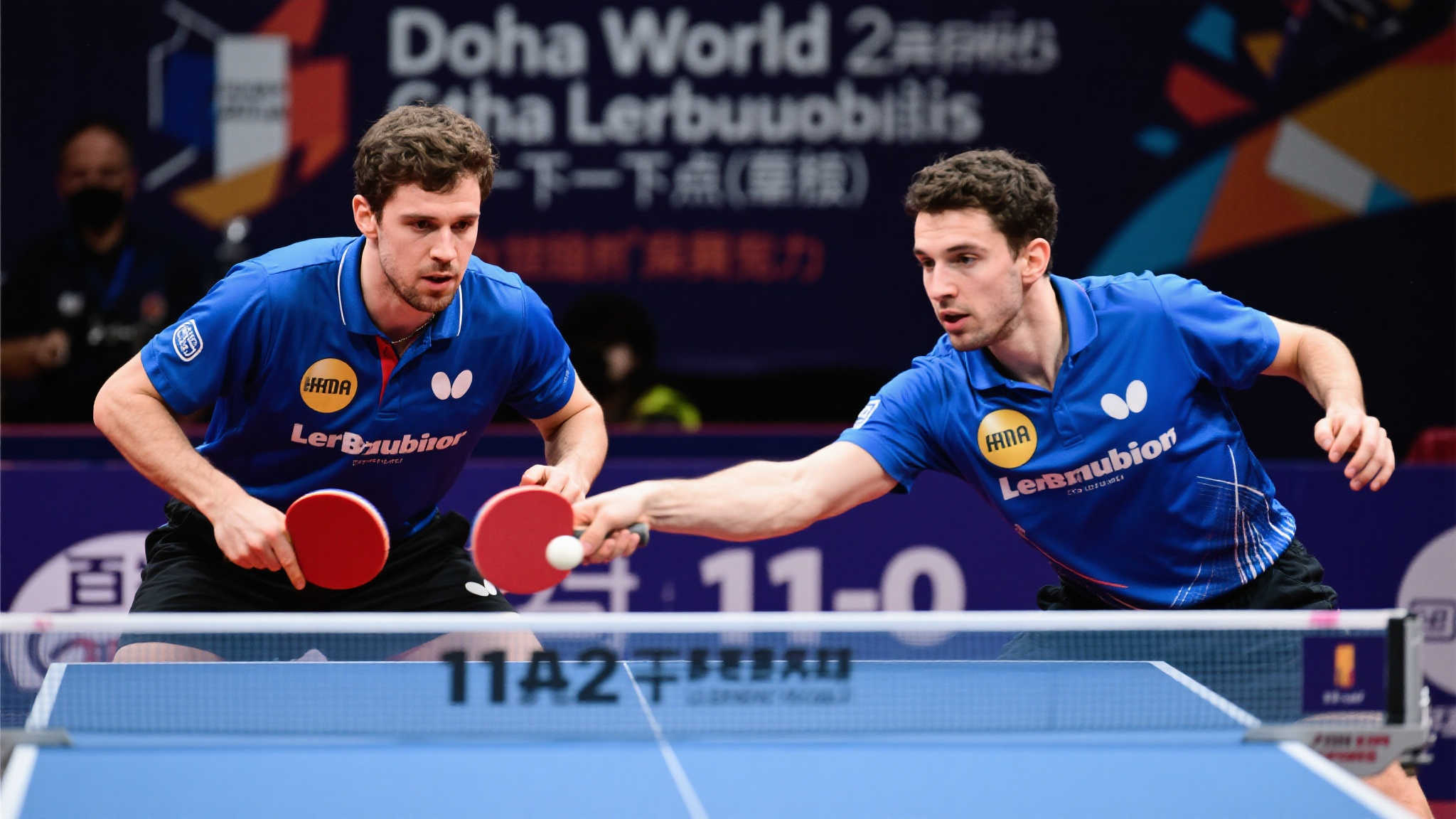 这样的背景 这样的背景